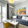 Отель Snug apartment in Αθήνα with veranda, фото 22