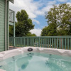 Отель Everwyn Lodge - Luxury Lodge With Hot Tub, фото 19