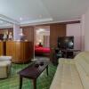 Отель Rendezvous Hotel на Пхукете