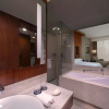 Отель Sheraton Grand Bangalore Hotel at Brigade Gateway, фото 11