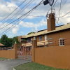 Отель Blissett Apts your  home away from home, фото 1