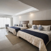 Отель The Paramar Beachfront Boutique Hotel With Breakfast Included - Downtown Malecon, фото 2