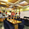 Отель ZEN Rooms Near Grand Indonesia Mall, фото 16