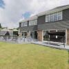 Отель Inviting 7-bed House With sea Views in Hythe, фото 3