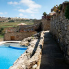 Отель Villeleynah Amazing Gozitan Villa + Pool, фото 15