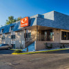 Отель Econo Lodge Milldale - Southington, фото 1