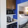 Отель Holiday Inn Express & Suites Houston IAH - Beltway 8, an IHG Hotel, фото 29