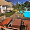 Отель Dubai Marina Villa up 20 guest huge Private Pool, фото 3
