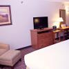 Отель Holiday Inn Express & Suites Fort Pierre, an IHG Hotel, фото 6