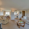Отель Spacious and Comfortable Holiday Home With Large Private Garden, Near the Beach, фото 10