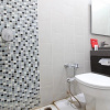 Отель RedDoorz Plus near Keraton Yogyakarta 2, фото 9