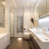 Отель The Putney Arms - Bright 4BDR Mews Home wiith Garden and Patio, фото 11