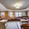 Отель Ski-in Downtown Breckenridge Condo, фото 4