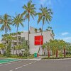 Отель Ramada By Wyndham Cairns City Centre, фото 1
