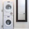 Отель Two Bedroom Self Catering Apartment- Midtown West, фото 9