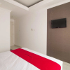 Отель RedDoorz @ Anggrek Loka BSD, фото 7