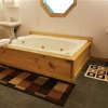 Отель Bear Mountain Retreat 3 Bedroom Cabin, фото 5