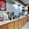 Отель Econo Lodge & Suites, фото 20