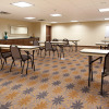 Отель Holiday Inn Express Hotel & Suites LAMAR, an IHG Hotel, фото 15