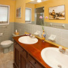 Отель Hunts Home - 4 Br Home, фото 1