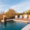 Отель Sunbeam by Avantstay Elegant, Private Desert Home w/ Infinity Pool, Spa & View, фото 39