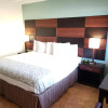 Отель Oceanfront Inn and Suites, фото 2