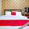Отель RedDoorz @ Jalan Bali Cilacap, фото 17