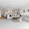 Отель Light and spacious w incredible harbour views, фото 19