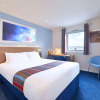 Отель Travelodge Cardiff Atlantic Wharf Hotel, фото 3