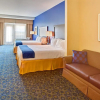 Отель Holiday Inn Express Hotel & Suites Lake Elsinore, фото 2