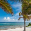 Отель In Harmony by Grand Cayman Villas & Condos, фото 21