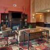 Отель Comfort Inn & Suites Near Lake Lewisville, фото 3