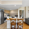 Отель Salt - 2brm apartment with Spa bath and Ocean Views, фото 7