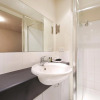 Отель Plum Carlton Serviced Apartments, фото 11