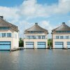 Отель A Luxury Link-detached Villa With Boathouse and Jetty, Close to Stavoren, фото 4