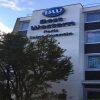 Отель Best Western Paris Saint-Quentin в Монтиньи ле Бретоне