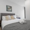 Отель Perfect Location 2 Bdrs Apartment@glen Waverley, фото 4