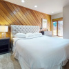 Отель Snowcreek III 415 Gorgeous Mountain Views, Remodeled with Washer Dryer by RedAwning, фото 28
