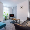 Отель Lovely three bedroom home free parking, фото 2