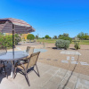 Отель Sun City Home on Golf Course: Patio & Grill!, фото 12