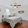 Отель New! Charming Haus Near to Main St!, фото 11