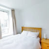 Отель 2BR Apartment - 10mins to Canary Wharf!, фото 9
