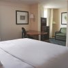 Отель La Quinta Inn & Suites by Wyndham Tulsa Central, фото 15