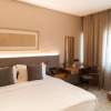 Отель ERTH Abu Dhabi Hotel, фото 5