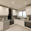 Отель Guestready - Modern 2BR Home in Salford, фото 7