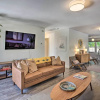 Отель San Diego Gem w/ Private Hot Tub, Close to Dtwn!, фото 13
