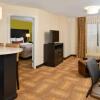 Отель Staybridge Suites Merrillville, an IHG Hotel, фото 6