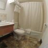 Отель Outpost Motel & Kitchenette Suites, фото 8