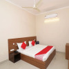 Отель OYO 19979 Hotel Rajshri, фото 14