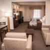 Отель Sleep Inn & Suites at Concord Mills, фото 16